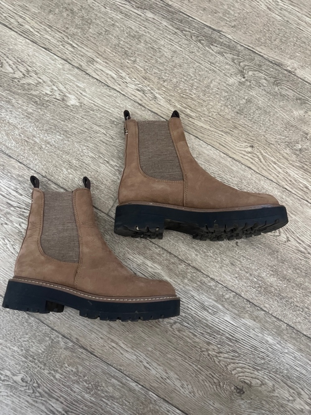 Sam Edelman Laguna boots